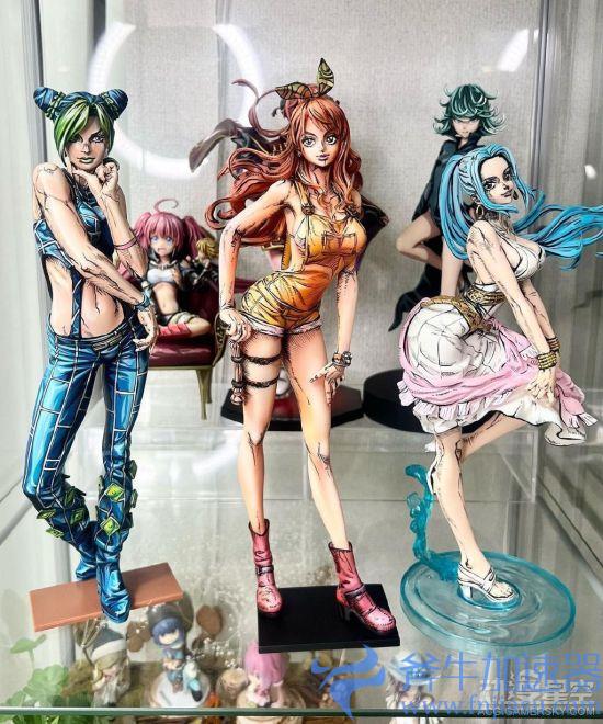 美女涂装大神将《海贼王》手办变成JOJO风 双厨狂喜