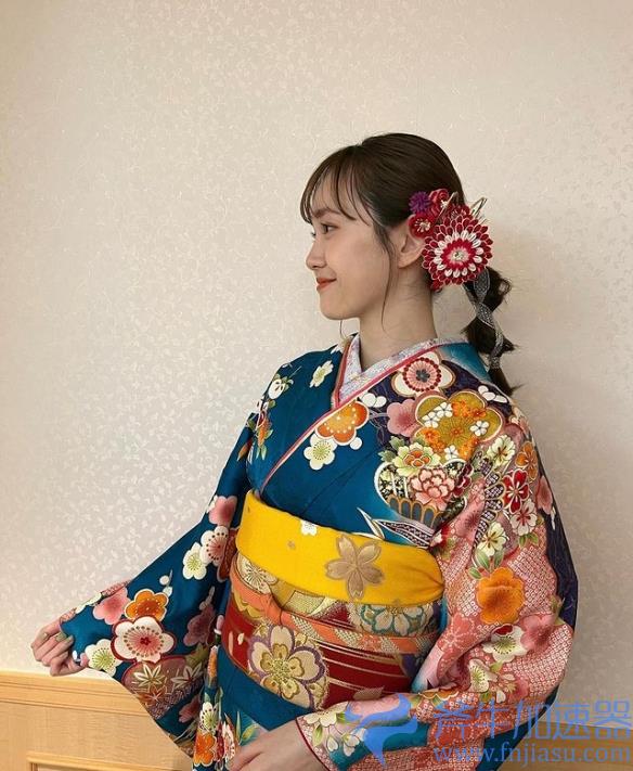 感受到初恋！微甜少女尾碕真花：清新天然！处处惊喜！(qq三国初恋微甜)